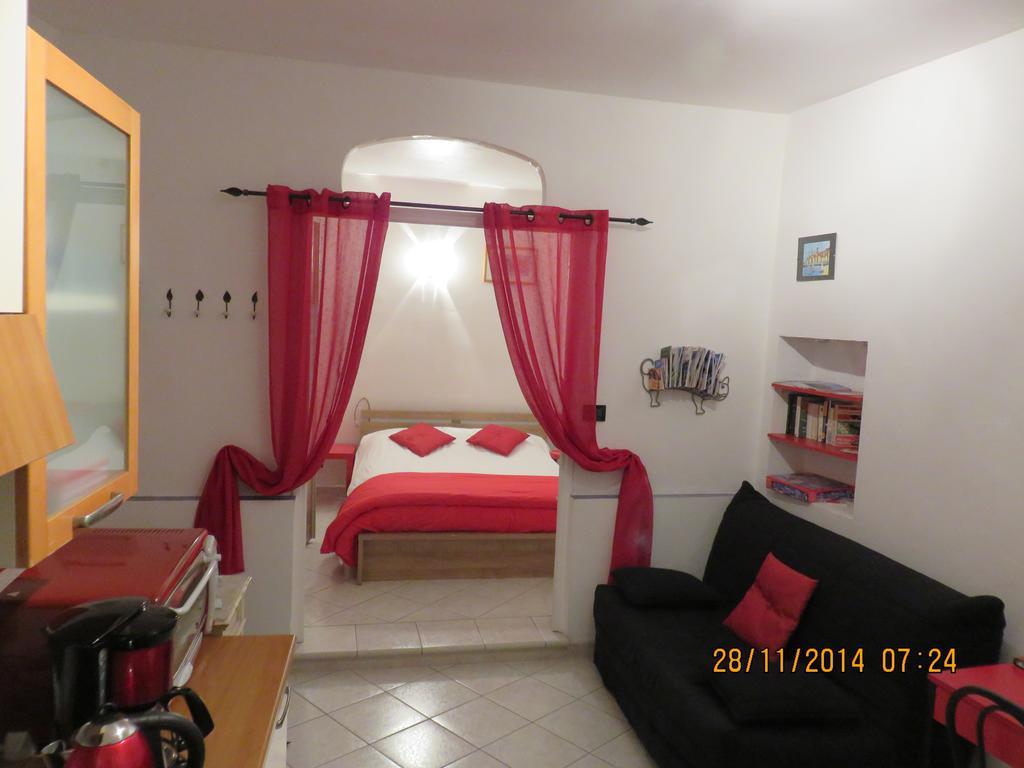 Appartement Studio Vieux Menton Extérieur photo